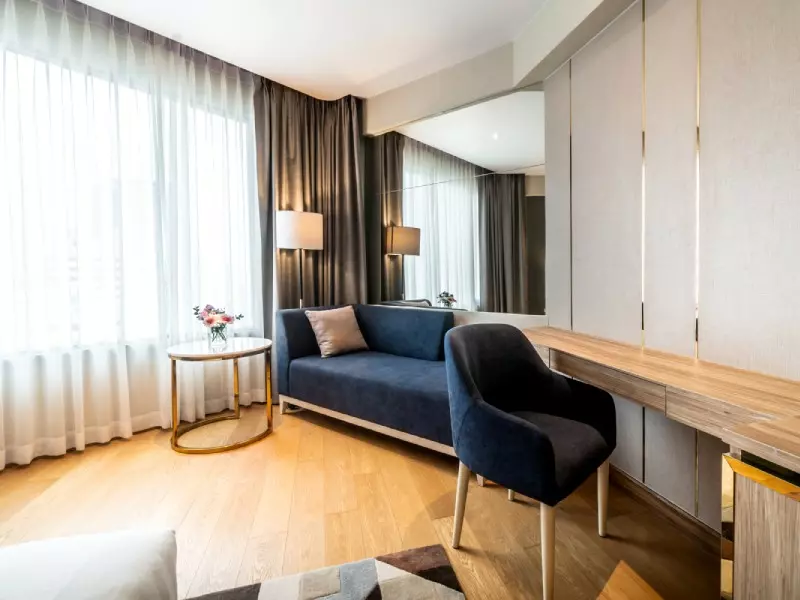 Premier Room