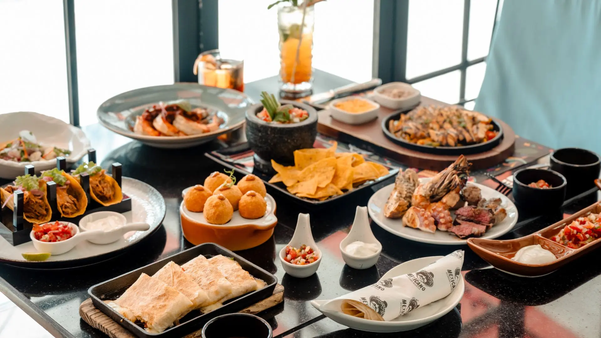 Mexicano Restaurante Autentico_Saturday Pool Brunch 3