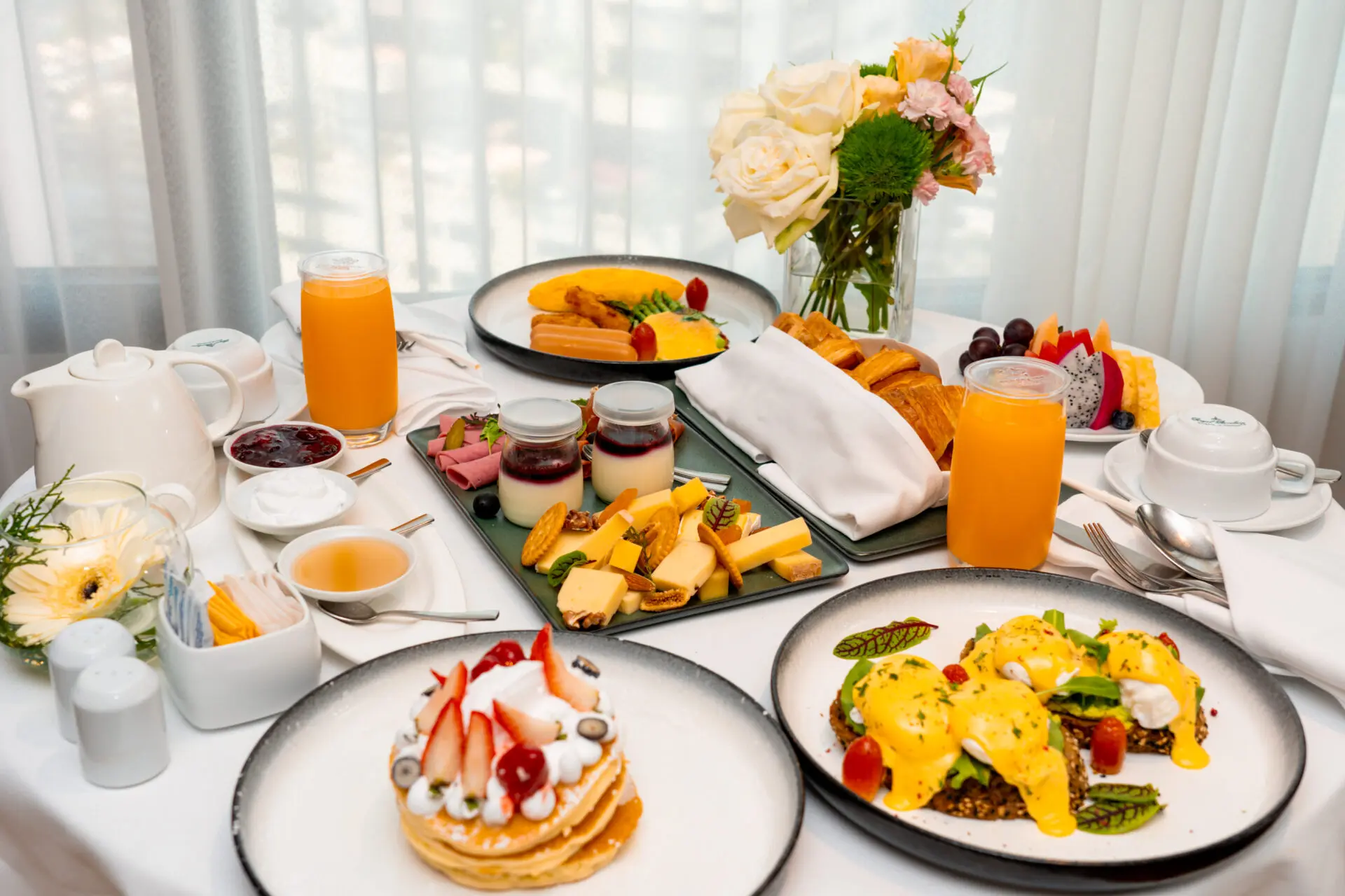 Breakfast at Rembrandt Hotel Bangkok