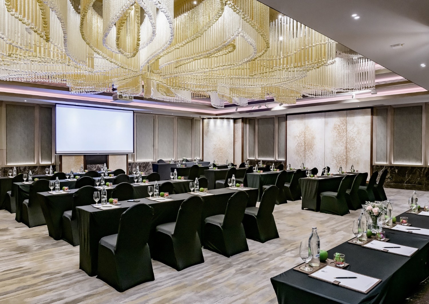 Rembrandt Hotel Bangkok_Meeting Room_Ballroom_Meeting near Asok_near BTS Asok staion_MRT Sukhumvit station