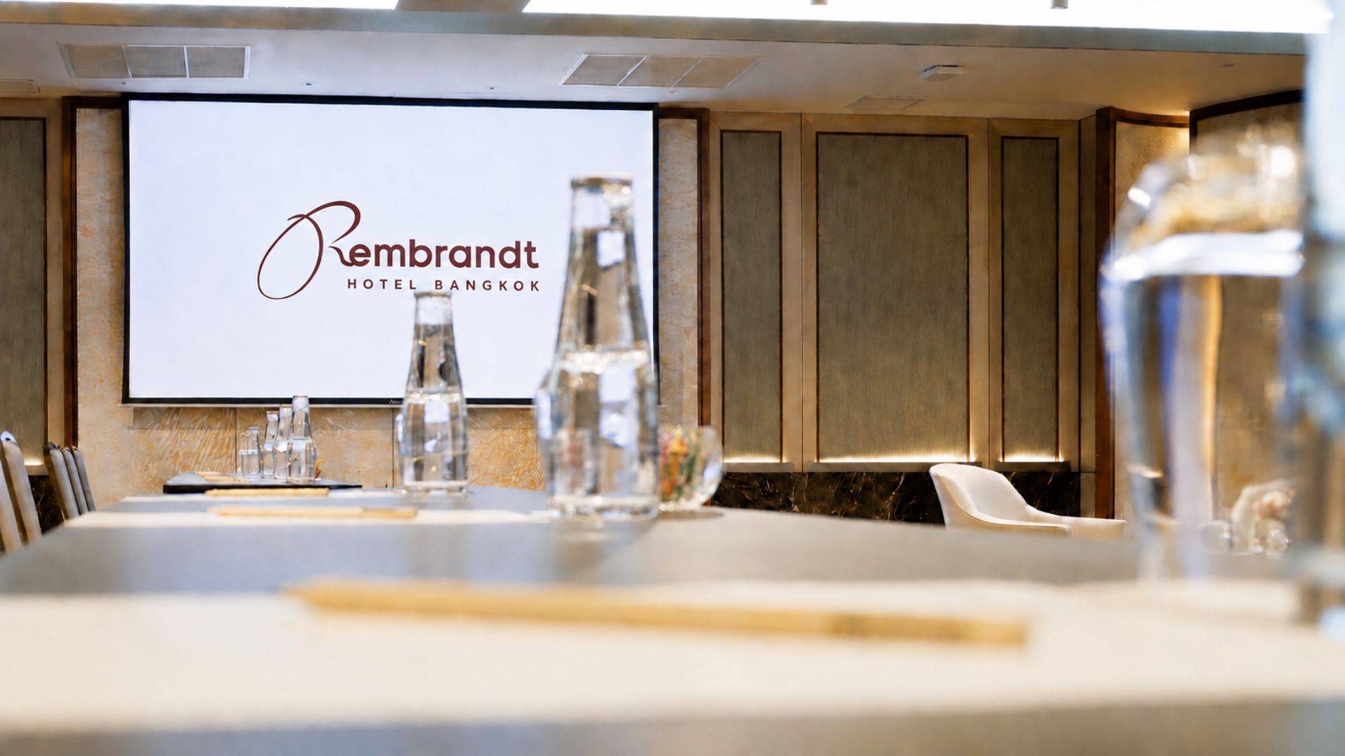 Rembrandt Hotel Bangkok_Meeting Room_Screen