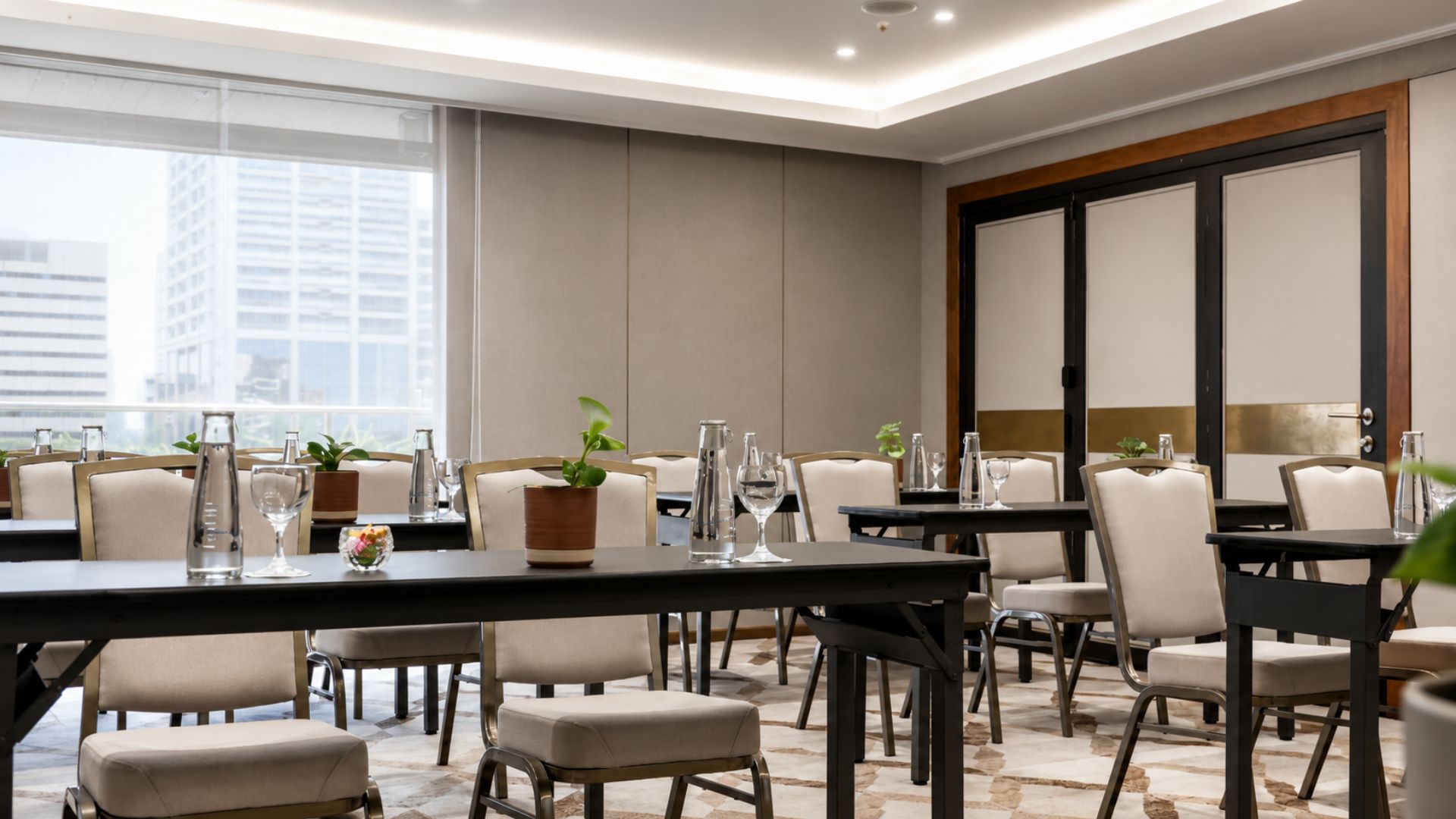 Rembrandt Hotel Bangkok_Picasso Room