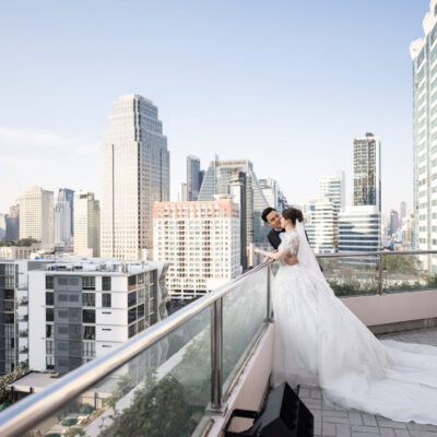 Romantic outdoor wedding at Rembrandt Hotel Bangkok