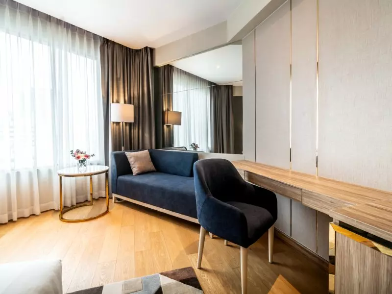Premier Room