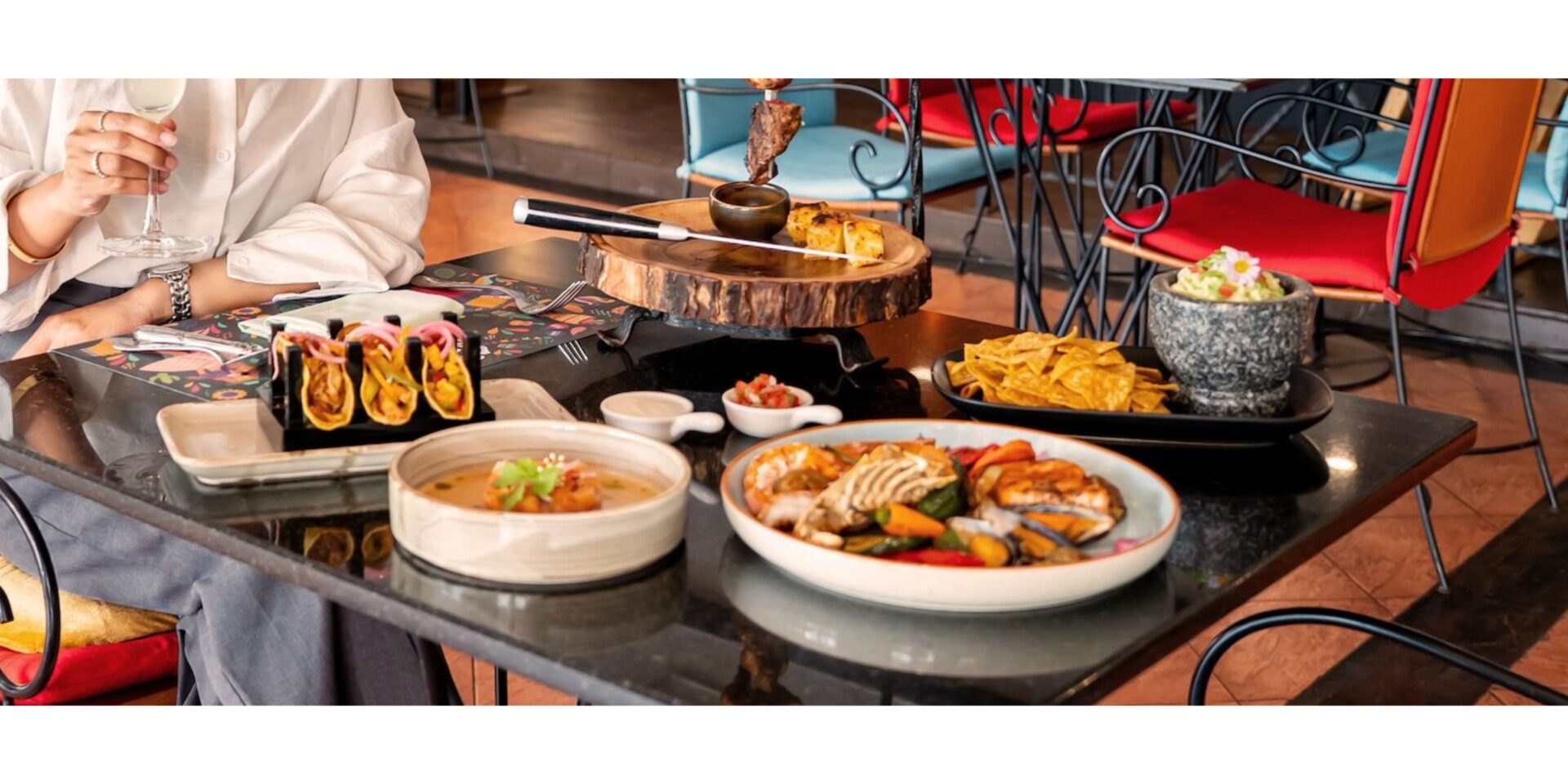 Saturday Pool Brunch Mexican buffet Bangkok Mexicano Restaurante Autentico